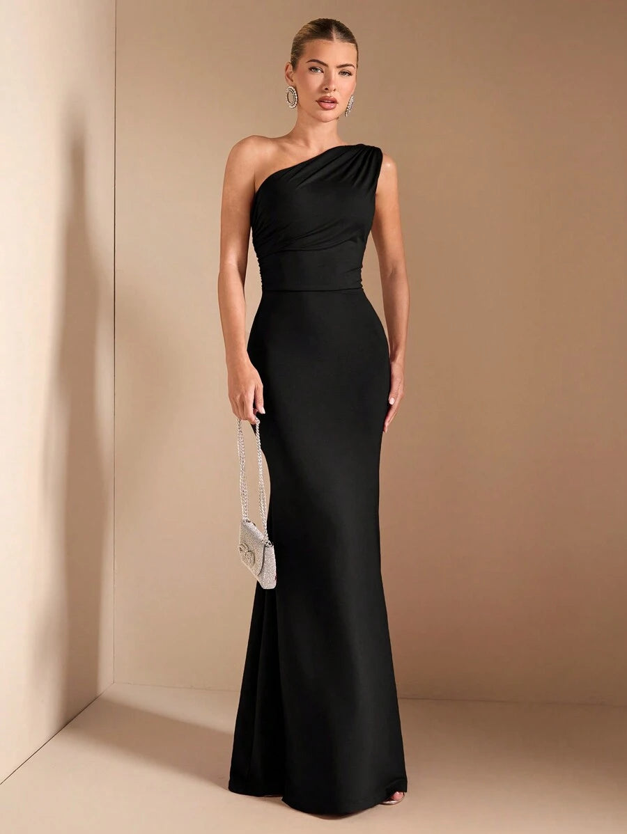 SHEIN BAE Elegant Asymmetric Neck Tied Spaghetti Strap Super Long Dress, Suitable For Casual Dates, Outing, Nightclub Party Gathering, Christmas Outfit, Burgundy