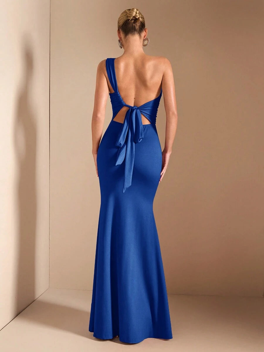SHEIN BAE Elegant Asymmetric Neck Tied Spaghetti Strap Super Long Dress, Suitable For Casual Dates, Outing, Nightclub Party Gathering, Christmas Outfit, Burgundy