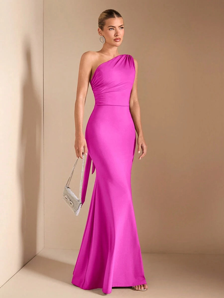 SHEIN BAE Elegant Asymmetric Neck Tied Spaghetti Strap Super Long Dress, Suitable For Casual Dates, Outing, Nightclub Party Gathering, Christmas Outfit, Burgundy