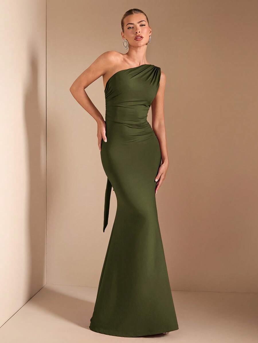 SHEIN BAE Elegant Asymmetric Neck Tied Spaghetti Strap Super Long Dress, Suitable For Casual Dates, Outing, Nightclub Party Gathering, Christmas Outfit, Burgundy